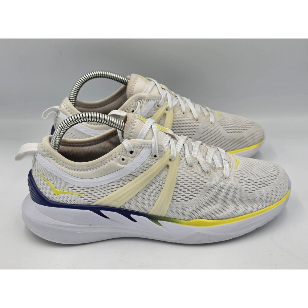 Hoka One One Tivra Shoes Womens Size 7.5 Running Sneakers White Workout Comfy
